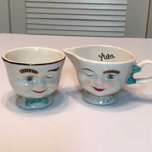Vintage 1996 Baileys Irish cream winking eyes sugar & creamer set – YUM Ltd Ed